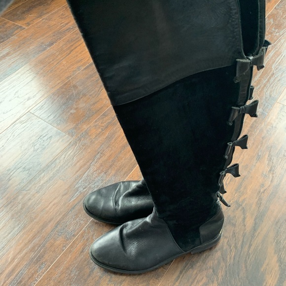 Steve Madden REAL leather knee high boots - Picture 3 of 5